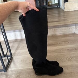 Chic Black Over-the-Knee Women's Boots